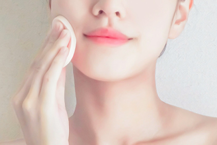 化粧ノリが良くなり、崩れにくくなる